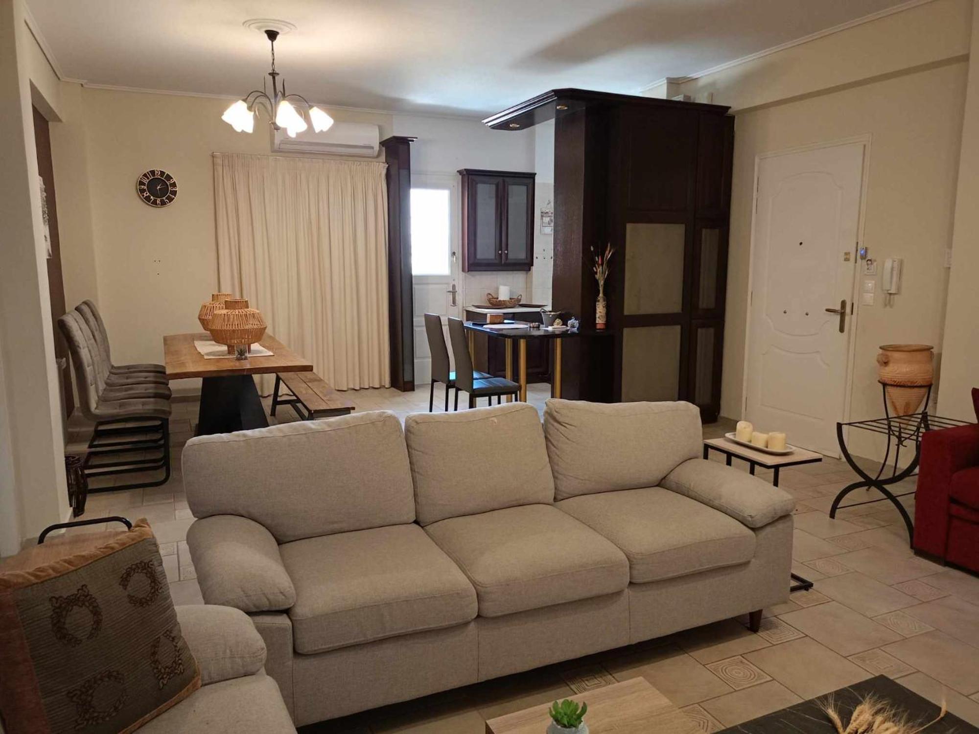 Comfortable Apartment In Kiato エクステリア 写真